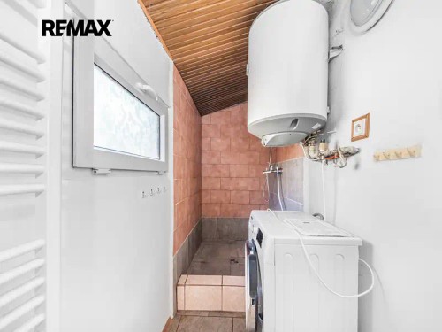 Prodaný  dům 100 m², pozemek 443 m²