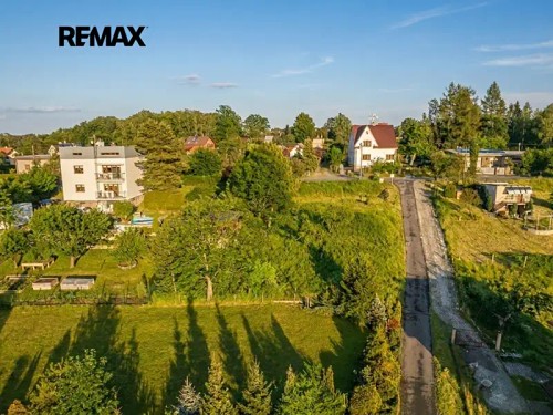 Prodej stavebního pozemku 966 m²