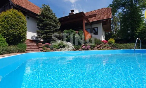 Prodej domu 268 m², pozemek 1827 m²