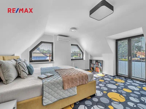 Prodej domu 197 m², pozemek 573 m²