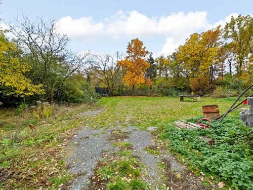 Prodej stavebního pozemku 2016 m²