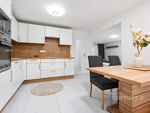 Prodej domu 168 m², pozemek 1866 m²