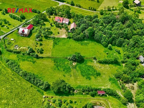 Prodej stavebního pozemku 3000 m²