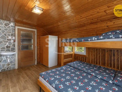 Prodej chaty 140 m², pozemek 73 m²