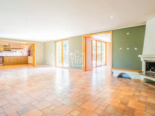 Prodej domu 260 m², pozemek 1754 m²