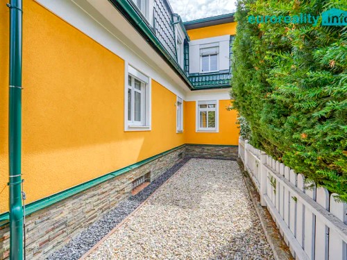 Prodej domu 420 m², pozemek 633 m²