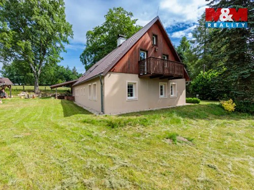 Prodej domu 280 m², pozemek 1293 m²