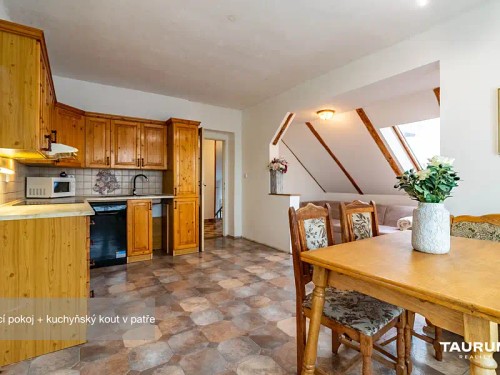Prodej domu 211 m², pozemek 1309 m²