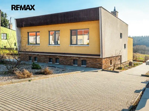 Prodej domu 200 m², pozemek 802 m²