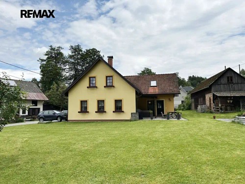 Prodej chalupy 400 m², pozemek 2527 m²