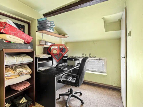 Prodej domu 201 m², pozemek 6833 m²