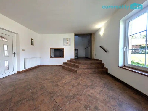 Prodej domu 240 m², pozemek 1087 m²