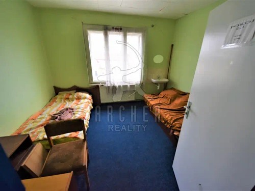 Prodej domu 770 m², pozemek 1076 m²