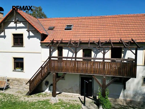 Prodej domu 725 m², pozemek 7880 m²
