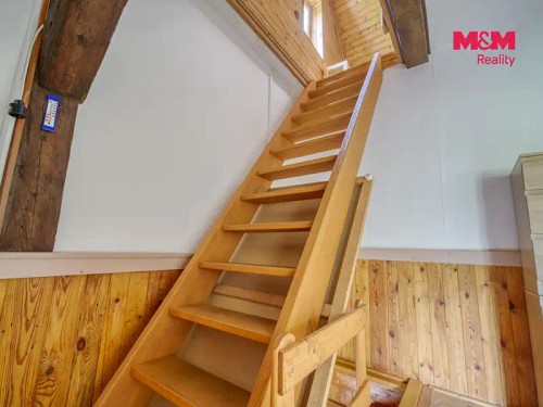 Prodej chalupy 180 m², pozemek 1231 m²