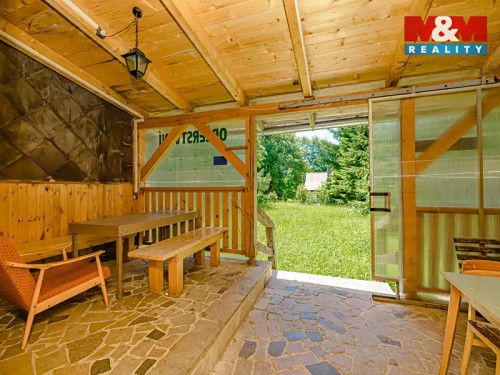 Prodej domu 386 m², pozemek 1335 m²