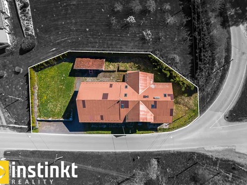 Prodej domu 1200 m², pozemek 1295 m²