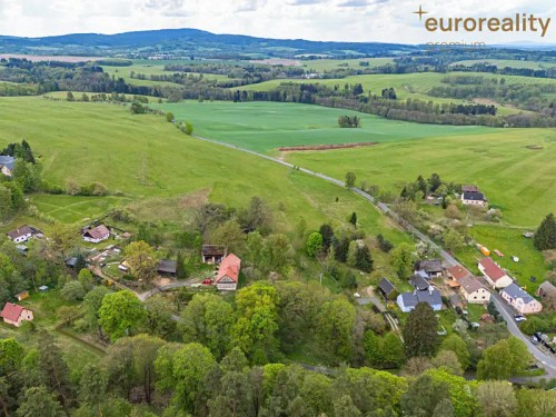 Prodej stavebního pozemku 1330 m²