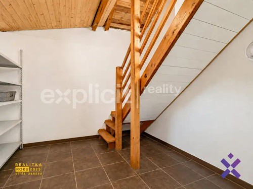 Prodaná chata 45 m², pozemek 967 m²