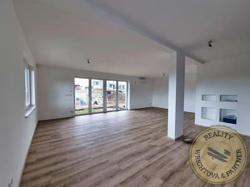 Prodej domu 206 m², pozemek 880 m²