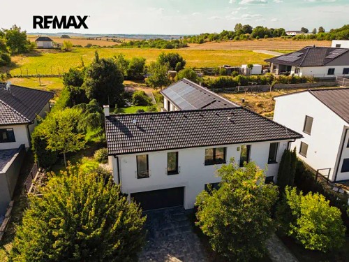 Prodej domu 233 m², pozemek 1279 m²