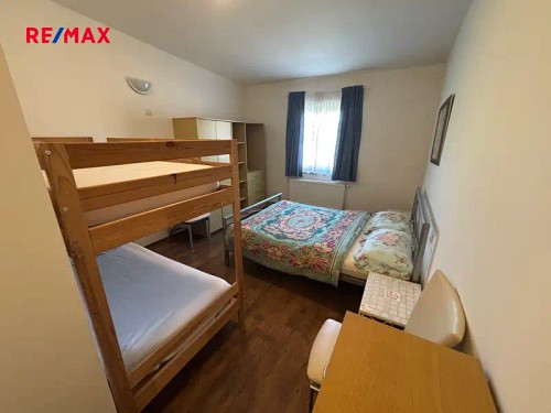 Prodej domu 790 m², pozemek 1193 m²