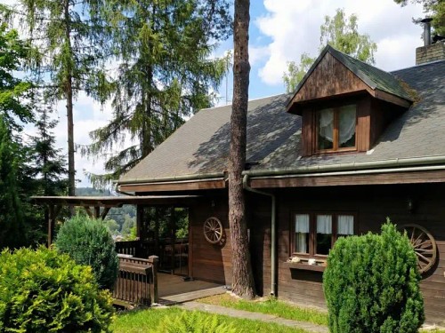 Prodej domu 180 m², pozemek 1000 m²