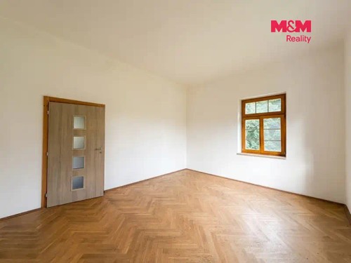 Prodej domu 445 m², pozemek 2441 m²