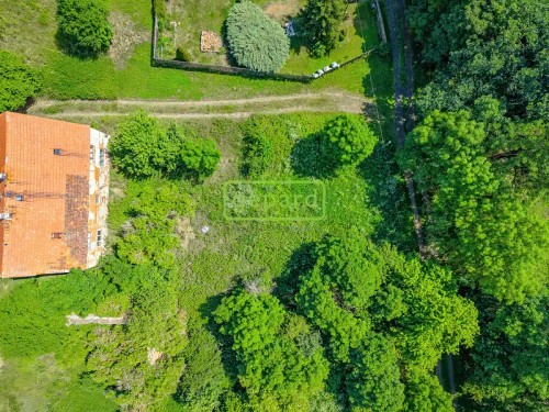 Prodej stavebního pozemku 1142 m²