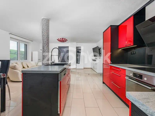 Prodej domu 258 m², pozemek 1107 m²