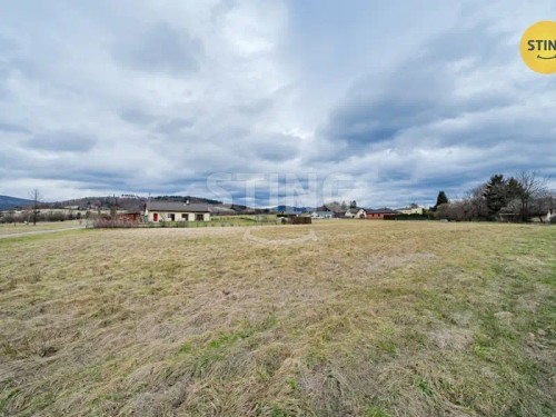 Prodej stavebního pozemku 1572 m²