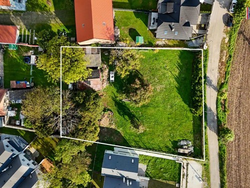 Prodej stavebního pozemku 1891 m²