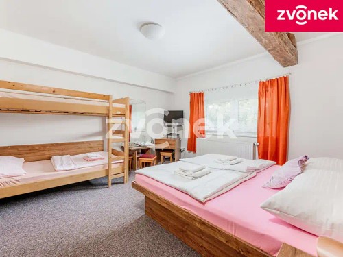 Prodej domu 400 m², pozemek 4200 m²