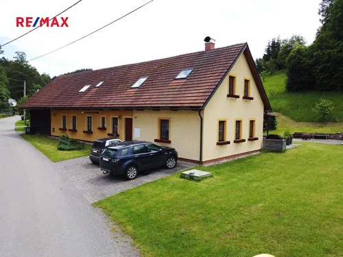 Prodej chalupy 400 m², pozemek 2527 m²