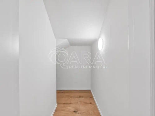 Prodej domu 199 m², pozemek 1102 m²