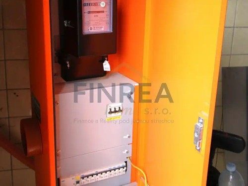 Prodej domu 350 m², pozemek 984 m²