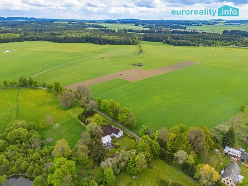 Prodej stavebního pozemku 691 m²