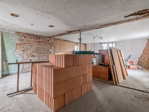 Prodej domu 373 m², pozemek 779 m²