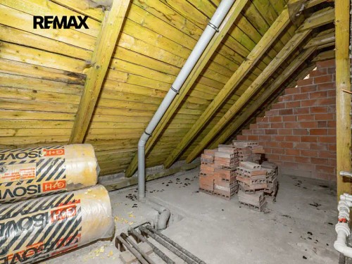 Prodej domu 533 m², pozemek 2105 m²