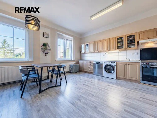 Prodej domu 260 m², pozemek 180 m²