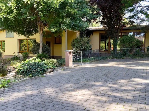 Prodej domu 260 m², pozemek 1754 m²