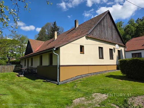 Prodej domu 200 m², pozemek 1465 m²