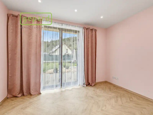 Prodej domu 143 m², pozemek 802 m²