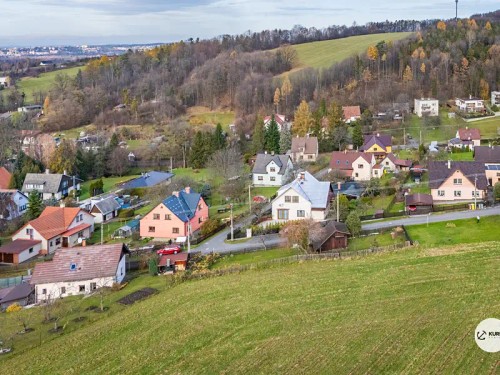 Prodej stavebního pozemku 1044 m²