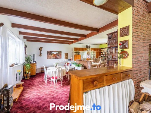 Prodej domu 214 m², pozemek 5225 m²