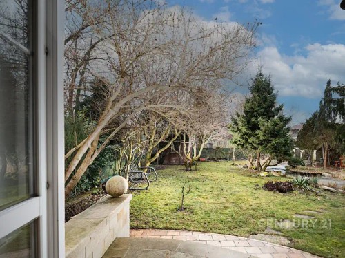 Prodej domu 498 m², pozemek 852 m²