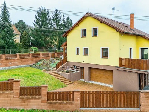 Prodej domu 360 m², pozemek 724 m²
