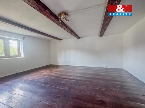 Prodej domu 100 m², pozemek 100 m²