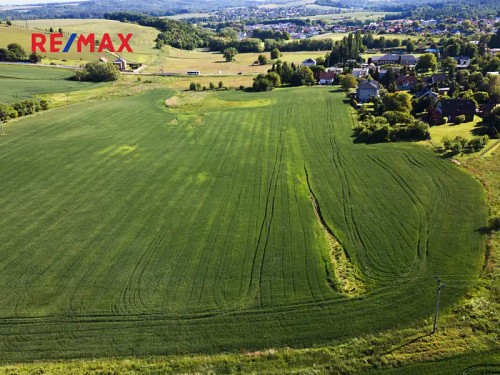 Prodej stavebního pozemku 1322 m²