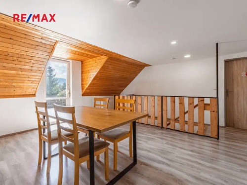 Prodej domu 361 m², pozemek 1335 m²